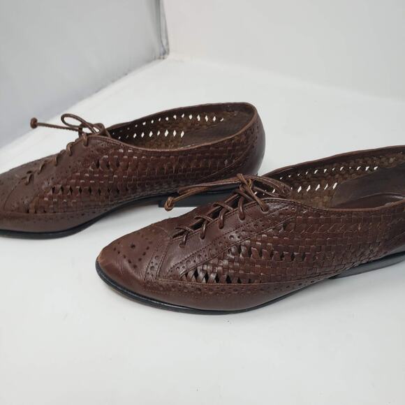Vintage Enzo Angiolini Hand Tooled Leather Shoes with box - 7 - Picture 4 of 9